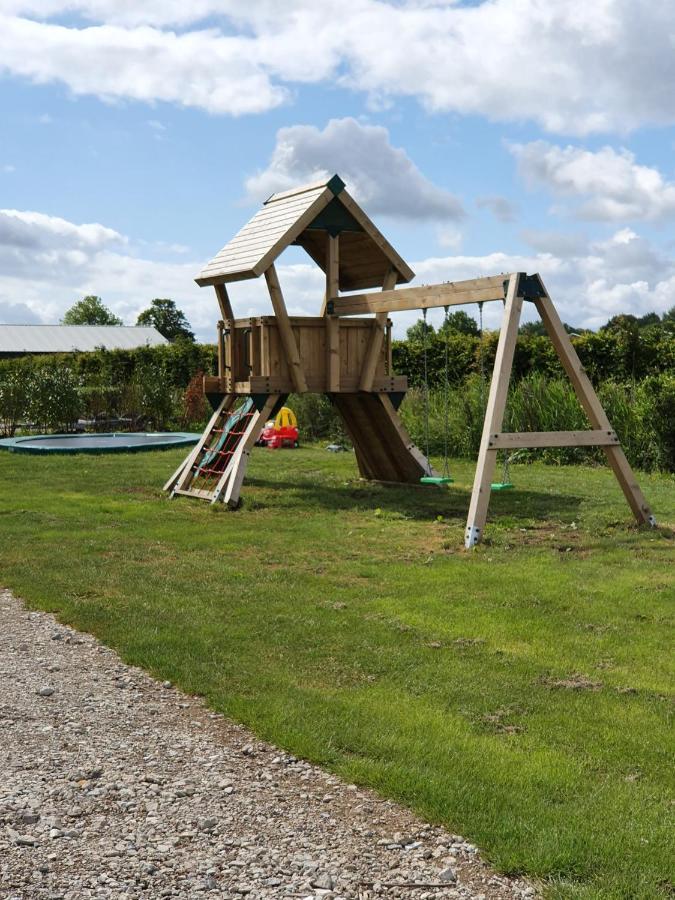 Camping De Oude Rijn Ter Aar Exterior photo